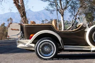 Foto 22 di 24: 1975 Excalibur Series III Phaeton