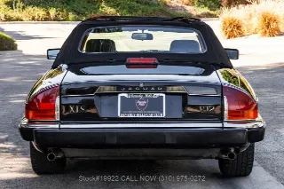 Foto 13 di 24: 1990 Jaguar XJS V12
