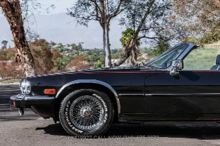 Foto 21 di 24: 1990 Jaguar XJS V12