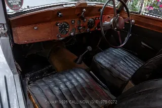 Foto 14 di 24: 1945 Jaguar 1 1/2 Litre Saloon Mark IV