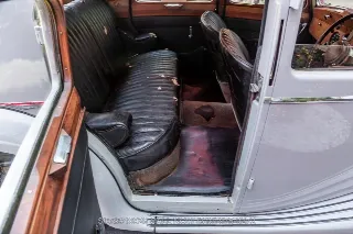 Foto 18 di 24: 1945 Jaguar 1 1/2 Litre Saloon Mark IV