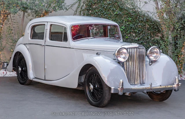 1945 Jaguar 1 1/2 Litre Saloon Mark IV