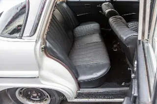 Foto 21 di 24: 1966 Mercedes Benz 200D W110 Fintail