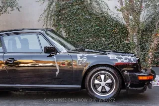 Foto 10 di 24: 1977 Porsche 911S