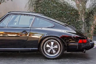 Foto 13 di 24: 1977 Porsche 911S