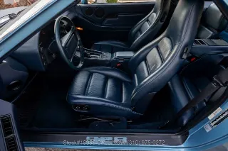 Foto 22 di 24: 1986 Porsche 928S