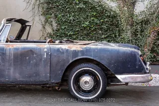 Foto 18 di 24: 1961 Facel Vega Facellia Convertible