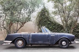 Foto 4 di 24: 1961 Facel Vega Facellia Convertible