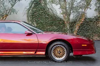 Foto 10 di 24: 1987 Pontiac Firebird Trans AM GTA