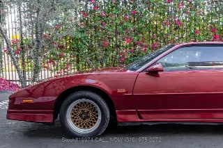Foto 12 di 24: 1987 Pontiac Firebird Trans AM GTA