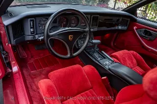 Foto 17 di 24: 1987 Pontiac Firebird Trans AM GTA