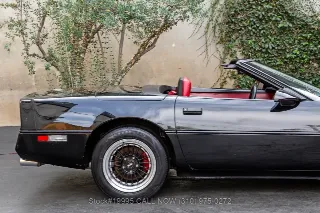 Foto 17 di 24: 1986 Chevrolet Corvette