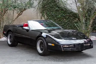 Foto 1 di 24: 1986 Chevrolet Corvette