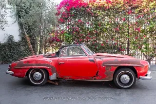 Foto 4 di 24: 1961 Mercedes Benz 190SL