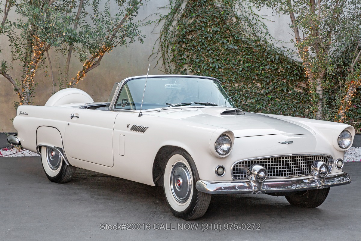 1956 Ford Thunderbird