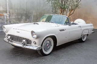 Foto 8 di 24: 1956 Ford Thunderbird