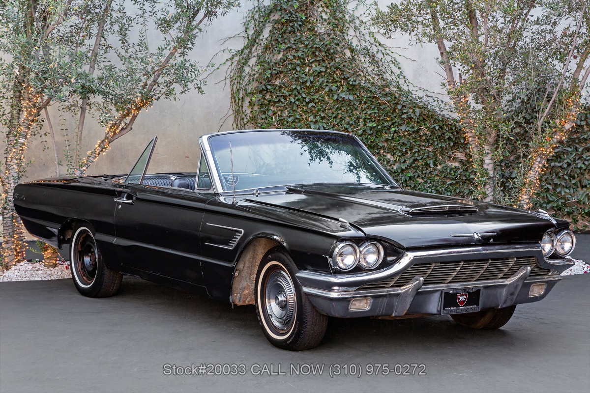 1965 Ford Thunderbird