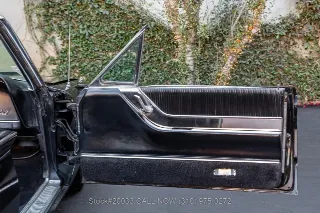 Foto 22 di 24: 1965 Ford Thunderbird