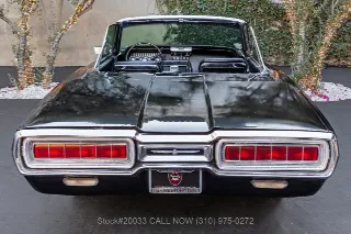 Foto 6 di 24: 1965 Ford Thunderbird