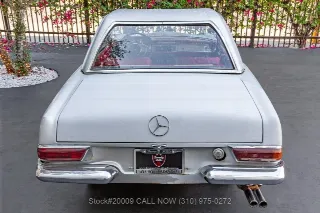 Foto 11 di 24: 1967 Mercedes Benz 250SL