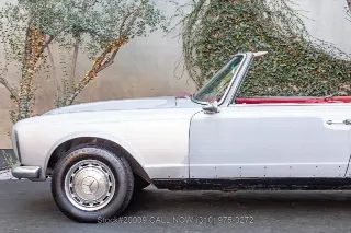 Foto 18 di 24: 1967 Mercedes Benz 250SL