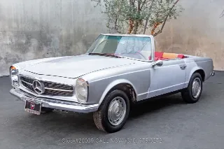 Foto 8 di 24: 1967 Mercedes Benz 250SL