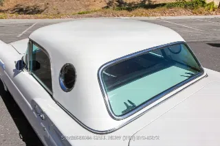 Foto 13 di 24: 1957 Ford Thunderbird