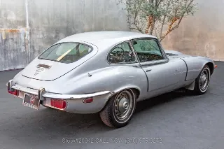 Foto 5 di 24: 1971 Jaguar XKE V12 2+2