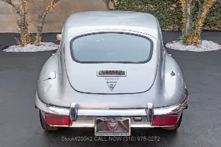 Foto 6 di 24: 1971 Jaguar XKE V12 2+2