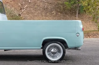 Foto 16 di 24: 1962 Ford Econoline