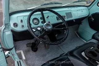 Foto 20 di 24: 1962 Ford Econoline