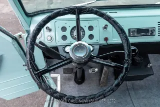 Foto 21 di 24: 1962 Ford Econoline