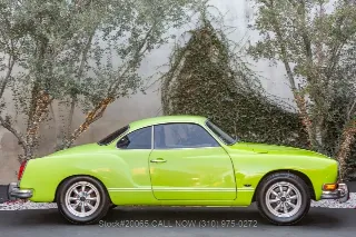 Foto 4 di 24: 1973 Volkswagen Karmann Ghia