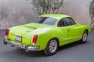 Foto 5 di 24: 1973 Volkswagen Karmann Ghia