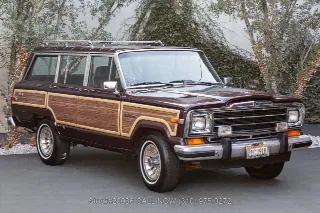 Foto 1 di 24: 1987 Jeep Grand Wagoneer