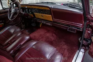 Foto 23 di 24: 1987 Jeep Grand Wagoneer