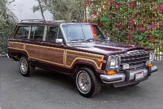 Foto 3 di 24: 1987 Jeep Grand Wagoneer