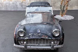 Foto 9 di 24: 1961 Triumph TR3A