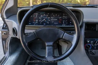 Foto 18 di 24: 1981 DeLorean DMC 12