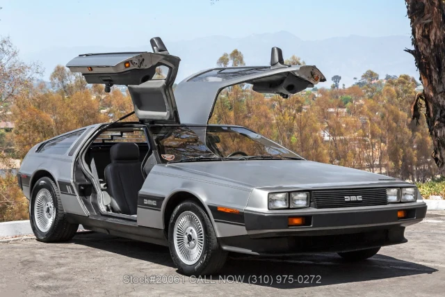 1981 DeLorean DMC 12