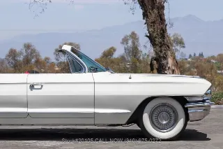 Foto 13 di 24: 1962 Cadillac Series 62 Convertible