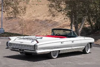 Foto 6 di 24: 1962 Cadillac Series 62 Convertible