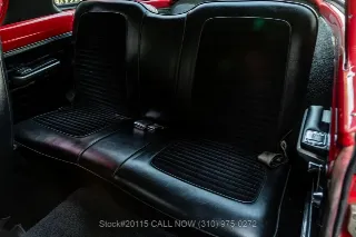Foto 16 di 24: 1964 Plymouth Barracuda