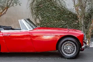Foto 16 di 24: 1963 Austin Healey 3000
