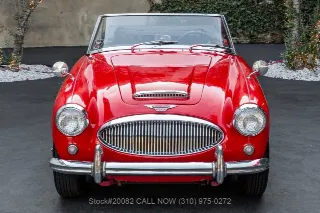 Foto 2 di 24: 1963 Austin Healey 3000