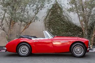 Foto 4 di 24: 1963 Austin Healey 3000