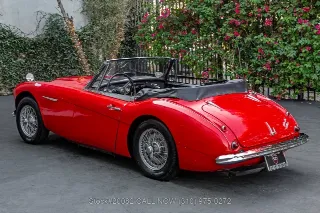 Foto 7 di 24: 1963 Austin Healey 3000