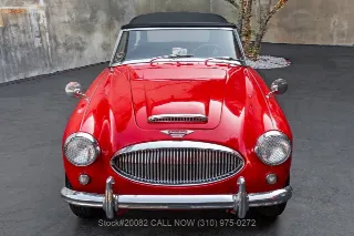 Foto 9 di 24: 1963 Austin Healey 3000