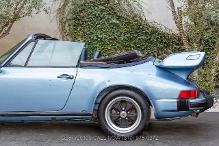 Foto 19 di 24: 1985 Porsche Carrera Cabriolet