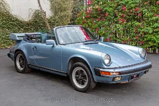 Foto 3 di 24: 1985 Porsche Carrera Cabriolet